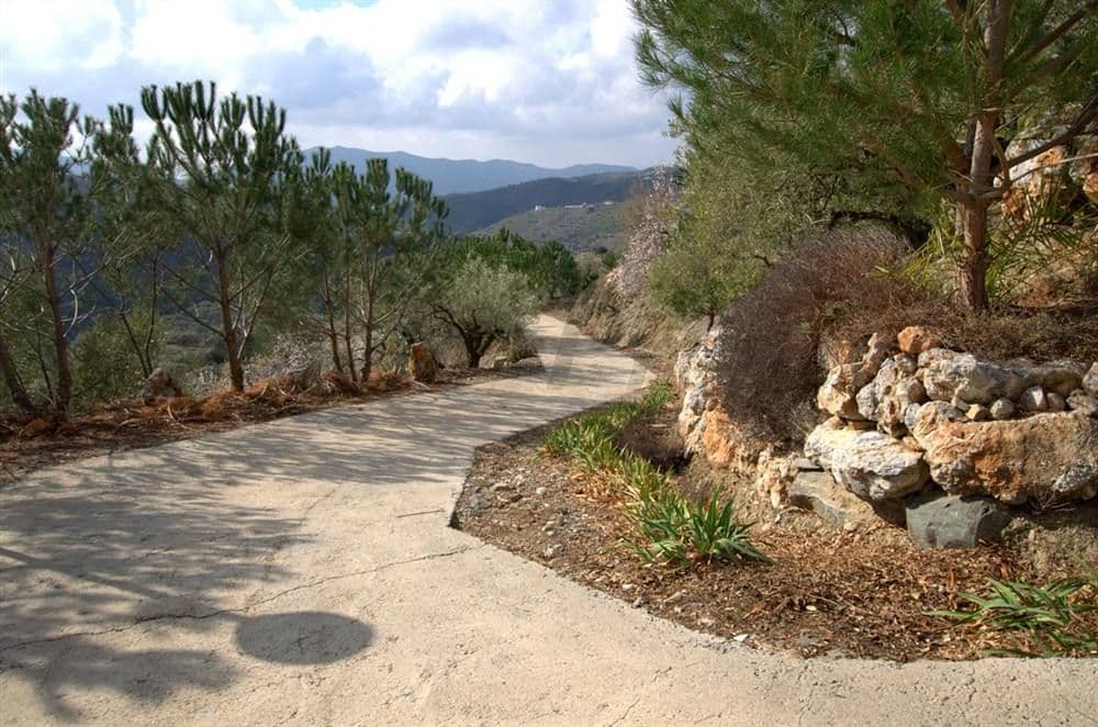 Photo 3 sur 21 — Maison de Campagne à Sedella · Sedella