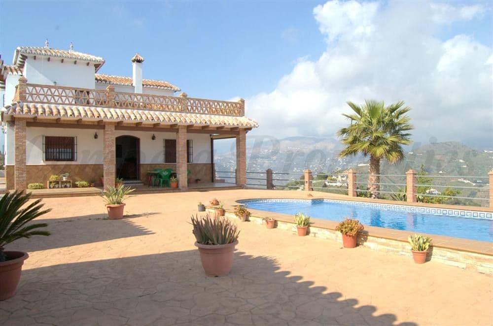 Maison de Campagne à Torrox · Torrox