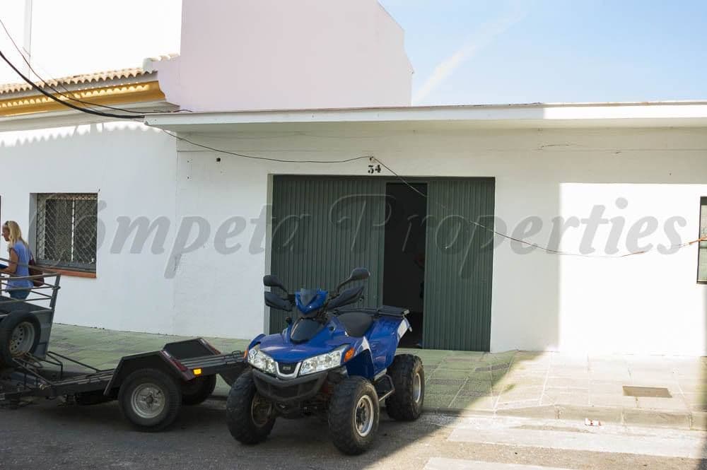 Local Commercial à Cómpeta · Cómpeta