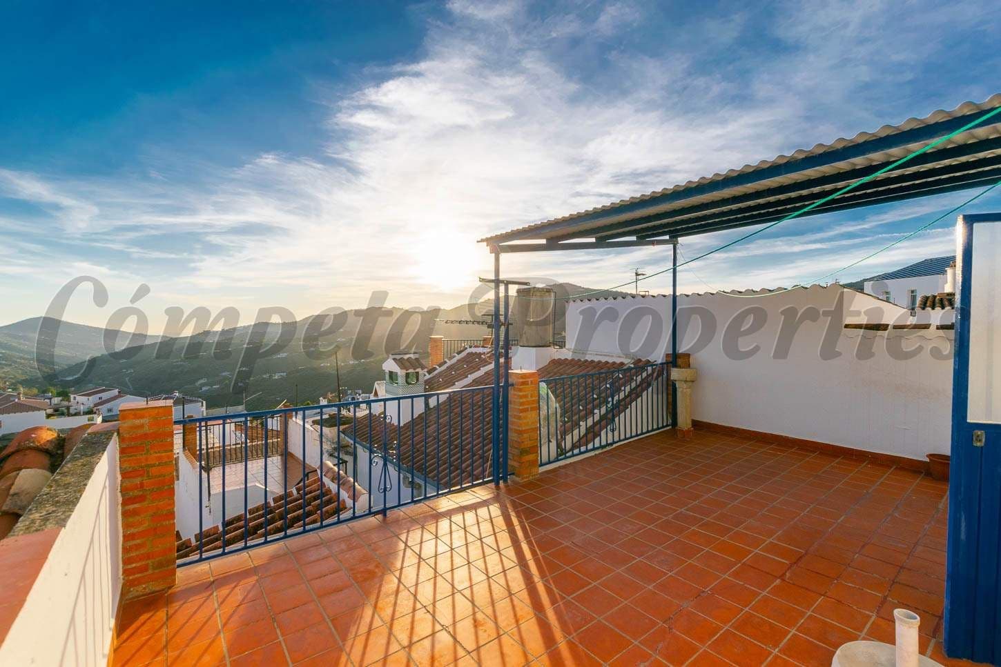 Photo 3 sur 14 — Maison à Canillas de Albaida · Canillas de Albaida
