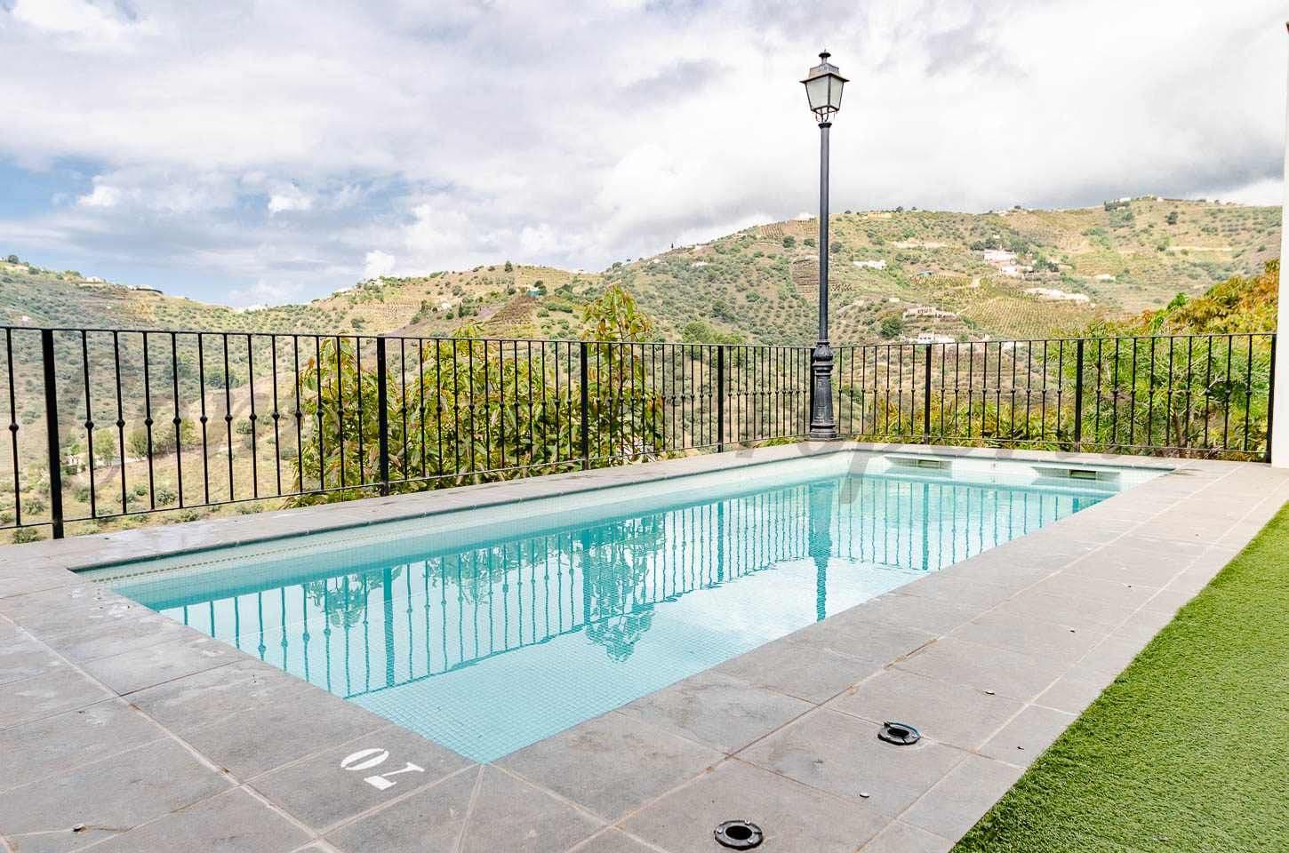 Maison de Campagne à Torrox · Torrox