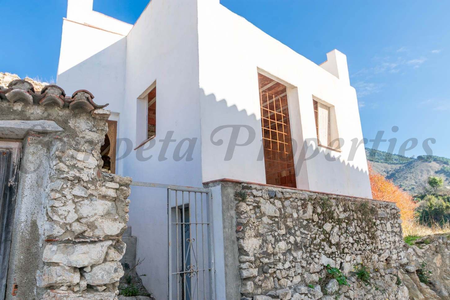 Maison à Sedella · Sedella