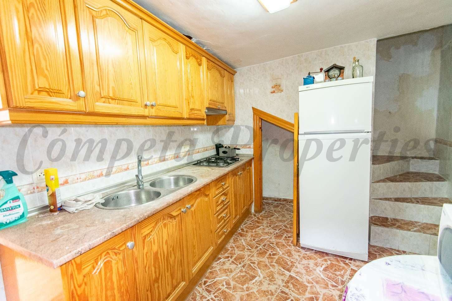 Photo 3 sur 9 — Maison à Sedella · Sedella