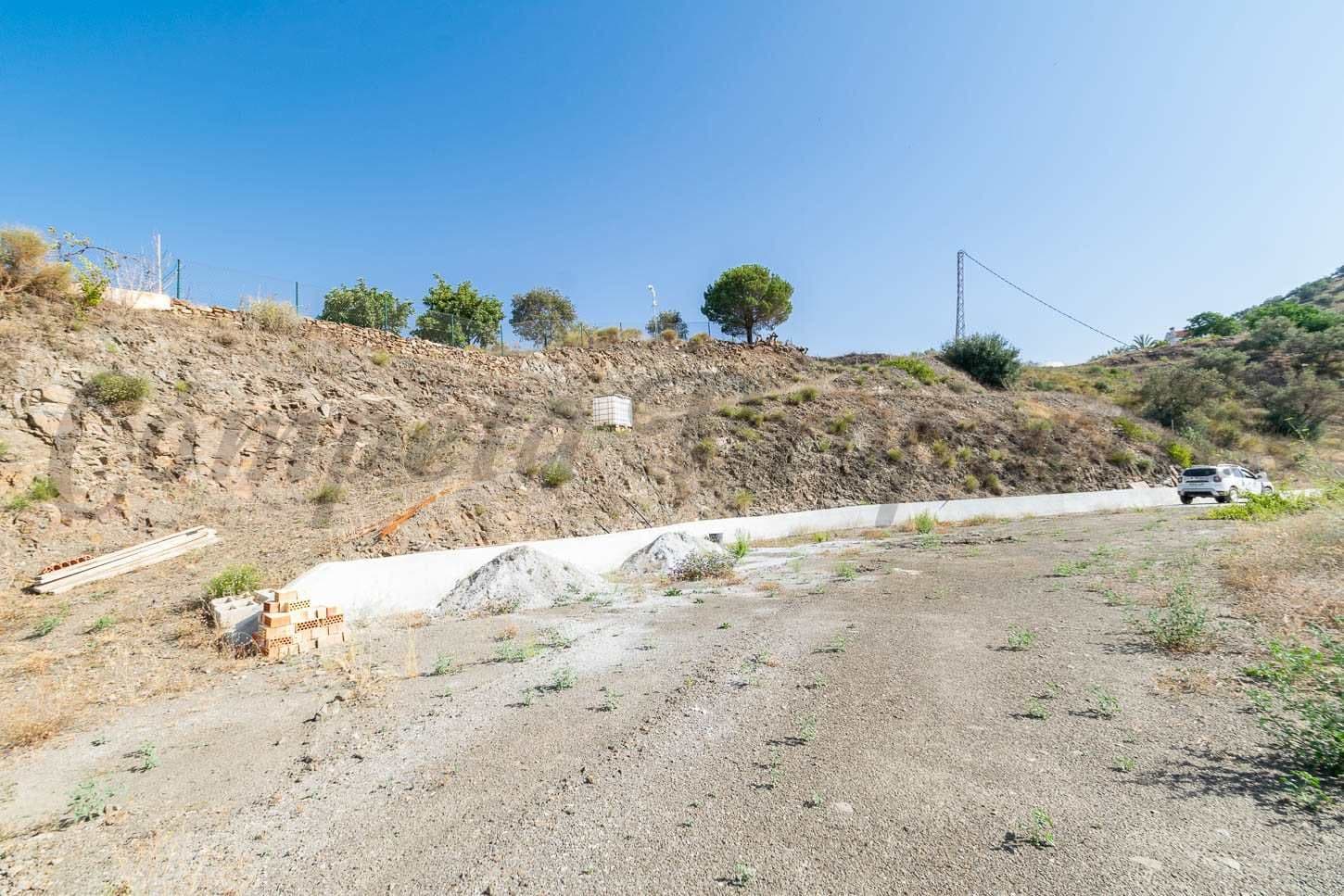 Photo 3 sur 13 — Terrain Rustique à Torrox · Torrox