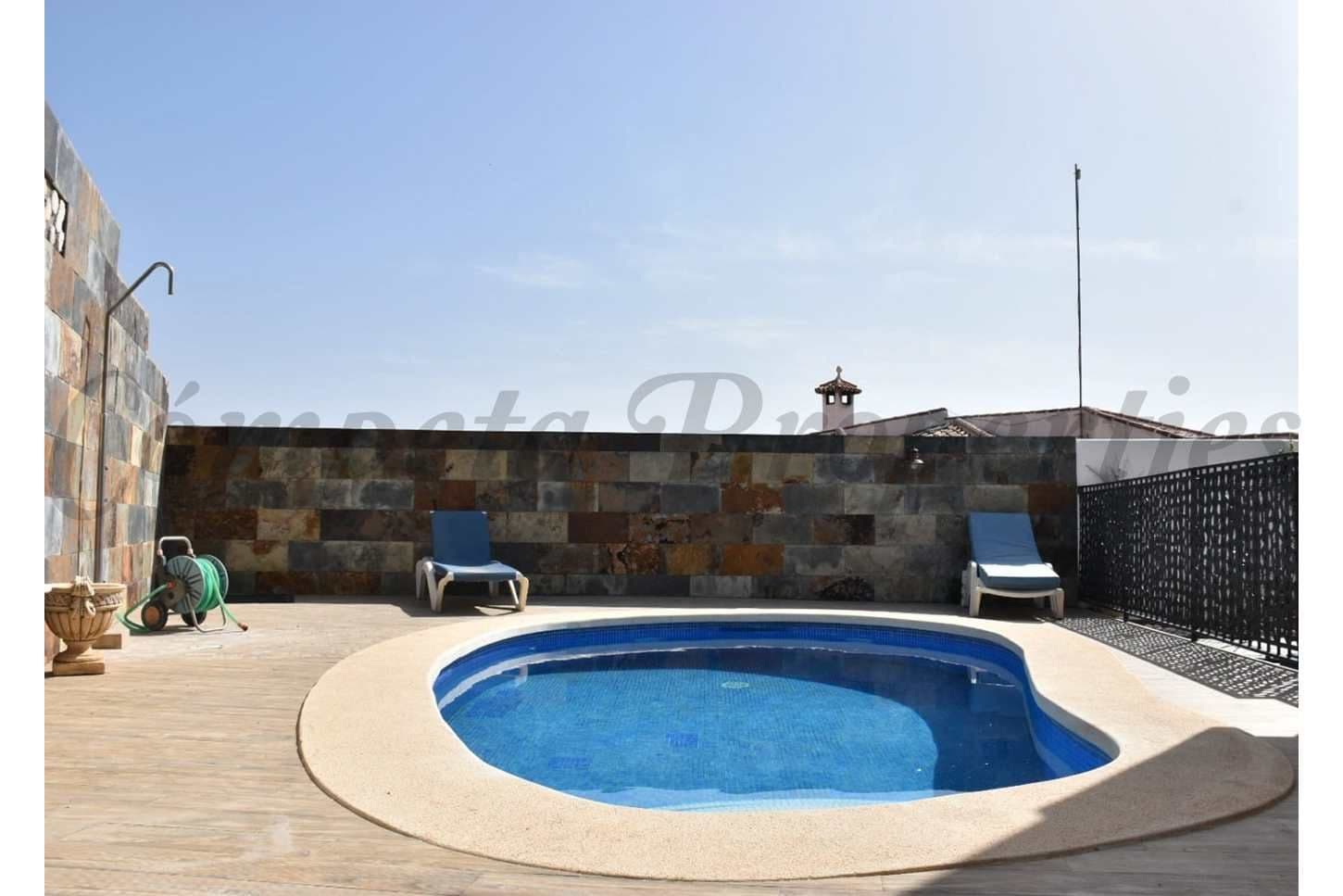 Photo 3 sur 18 — Maison à Nerja · Nerja