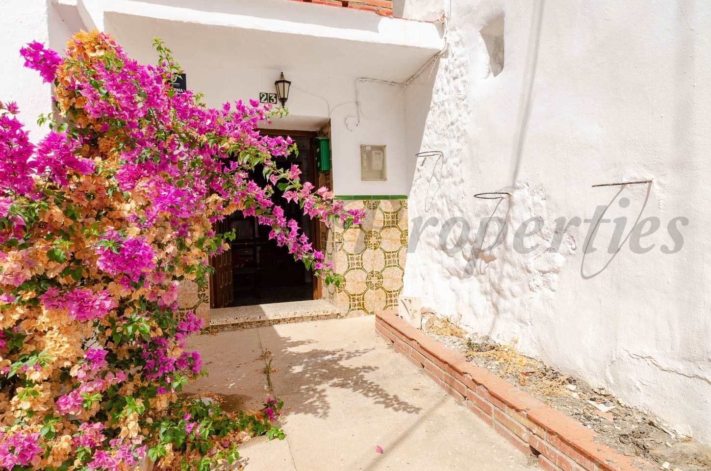 Maison à Salares · Salares
