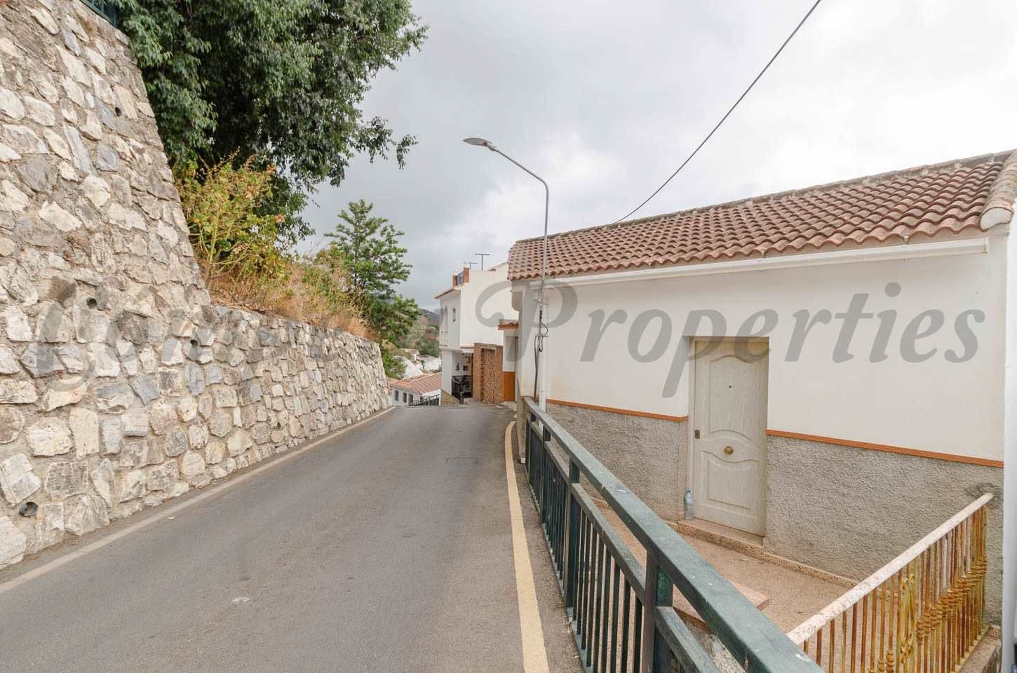 Photo 3 sur 19 — Maison à Árchez · Árchez