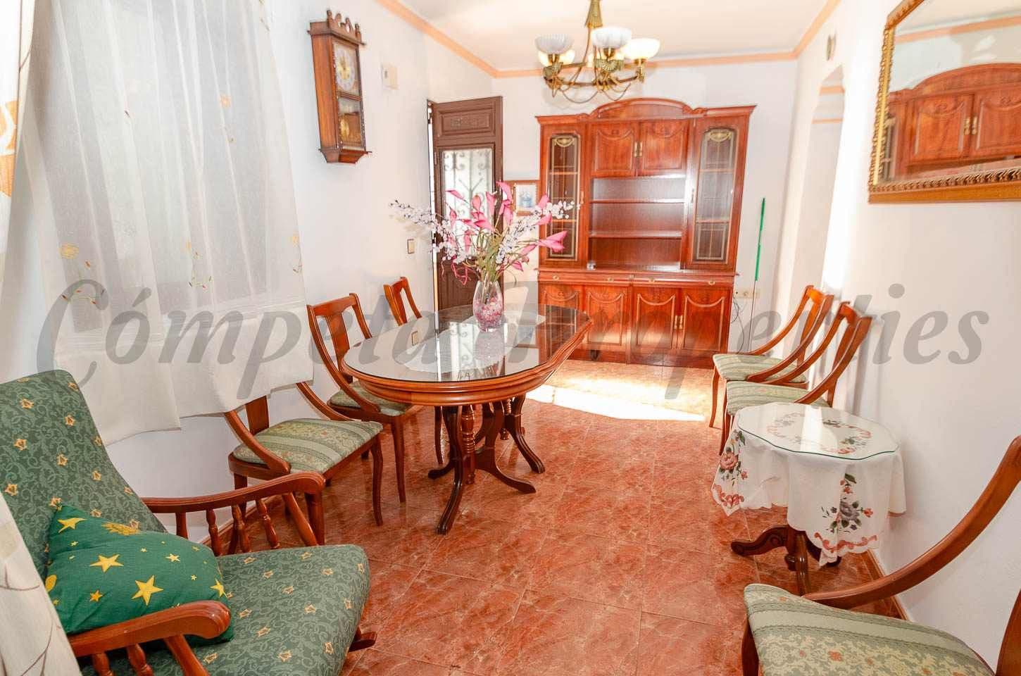 Photo 3 sur 18 — Maison à Árchez · Árchez