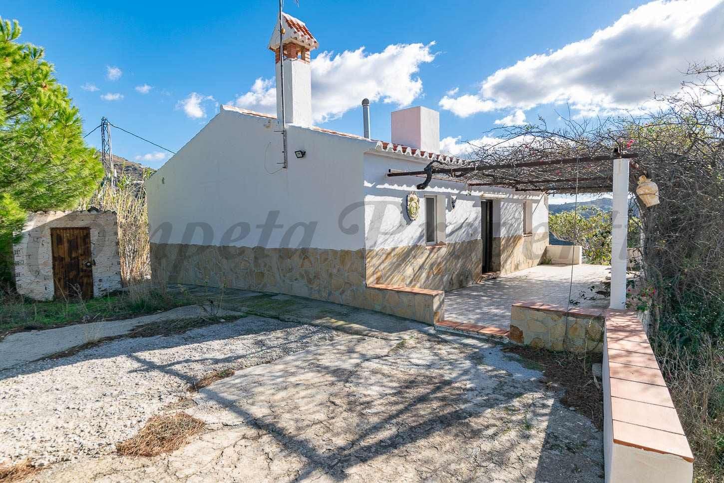 Maison de Campagne à Sayalonga · Sayalonga