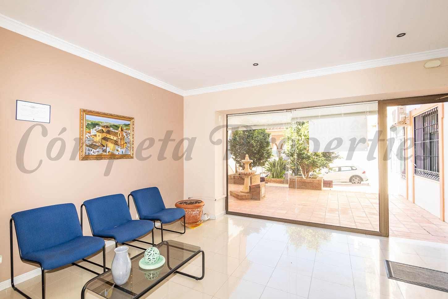 Photo 3 sur 20 — Local Commercial à Torrox · Torrox