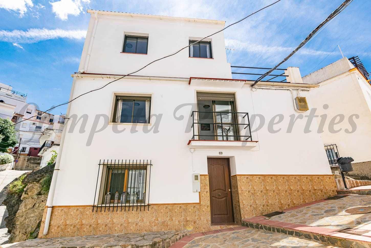 Maison à Cómpeta · Cómpeta