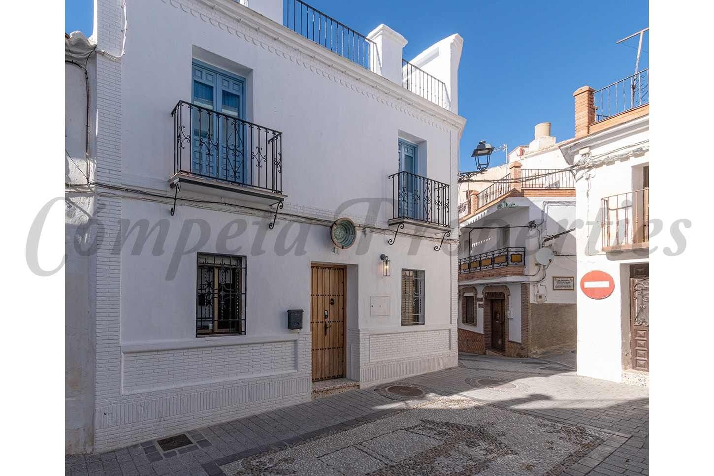 Casa en Sedella · Sedella