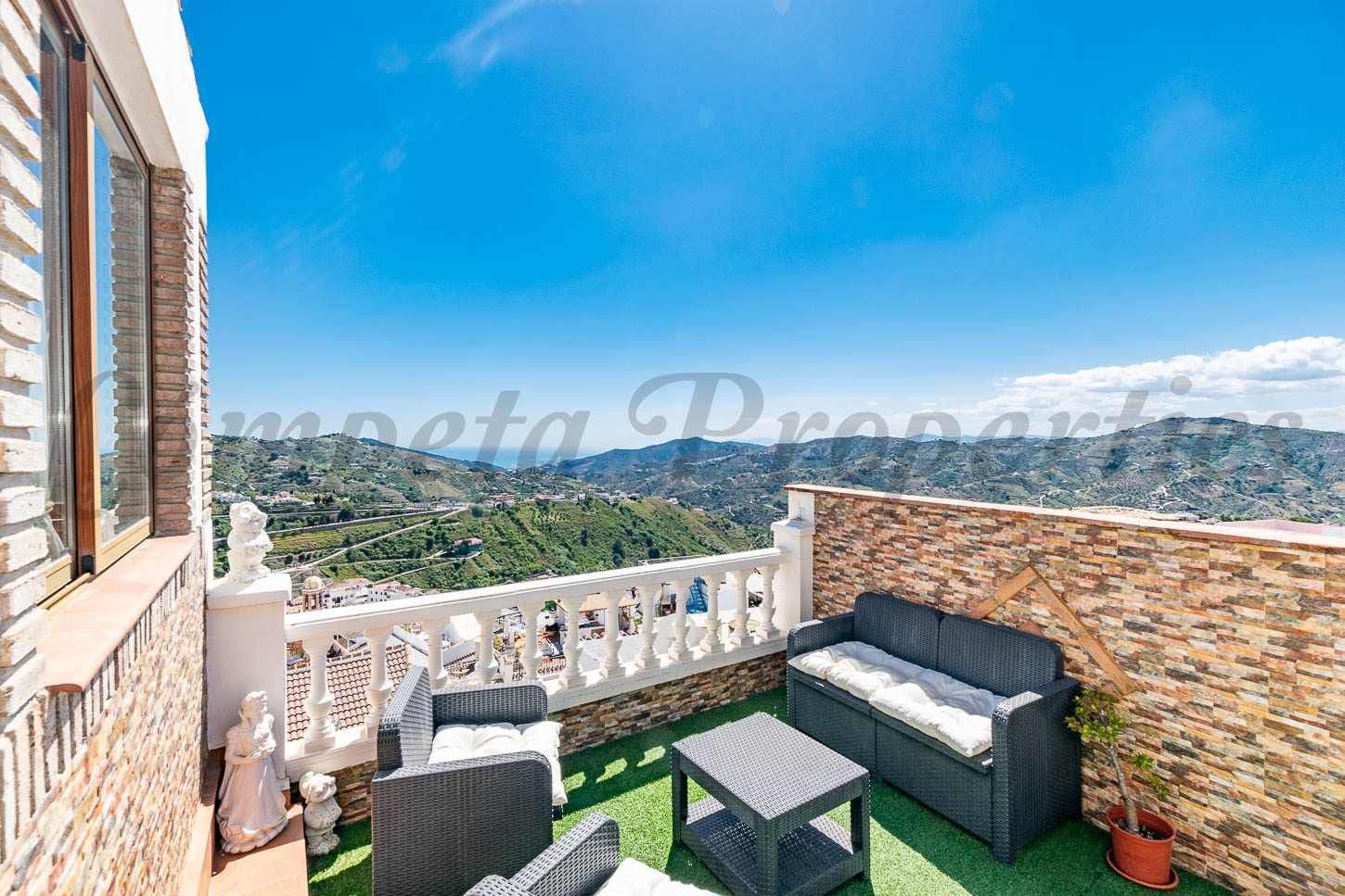 Maison à Cómpeta · Cómpeta