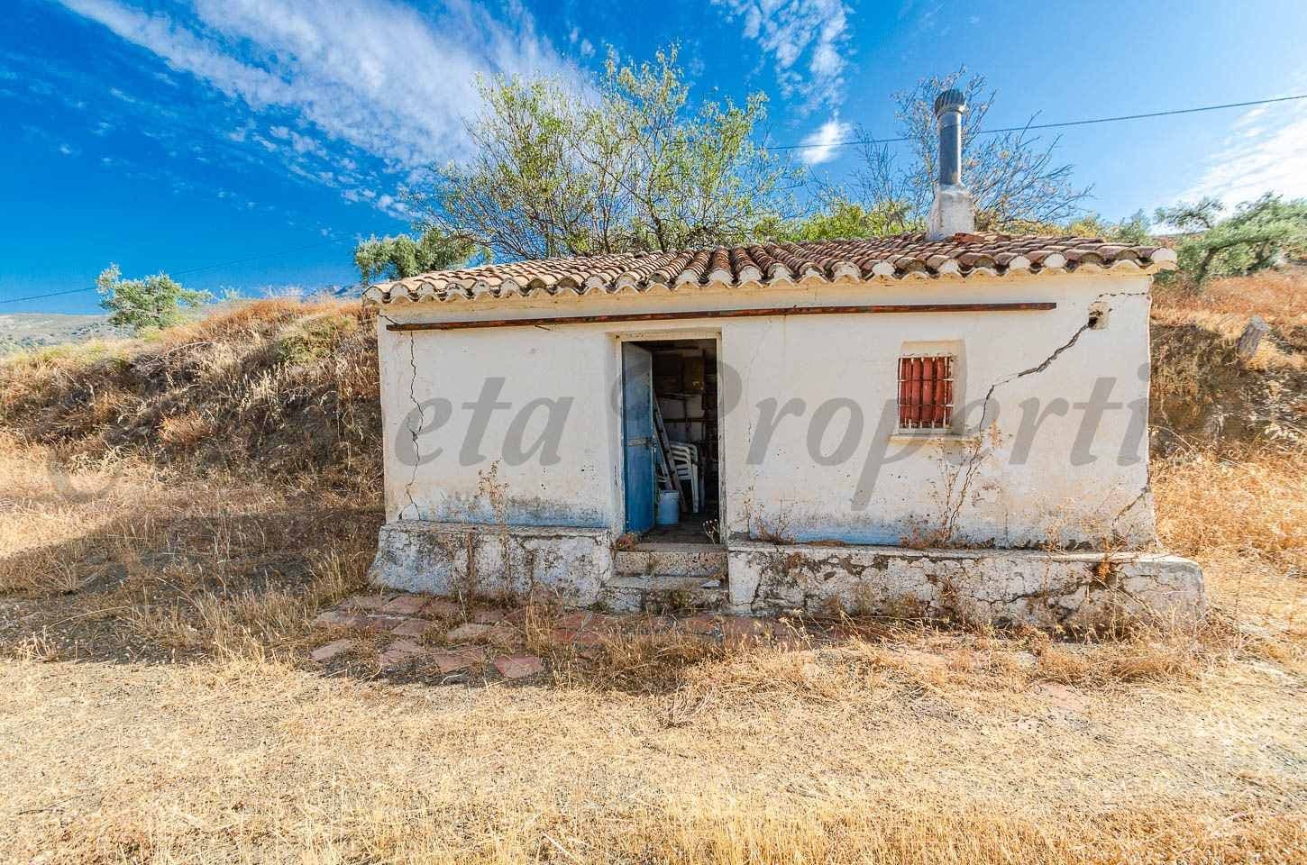 Maison de Campagne à Sedella · Sedella
