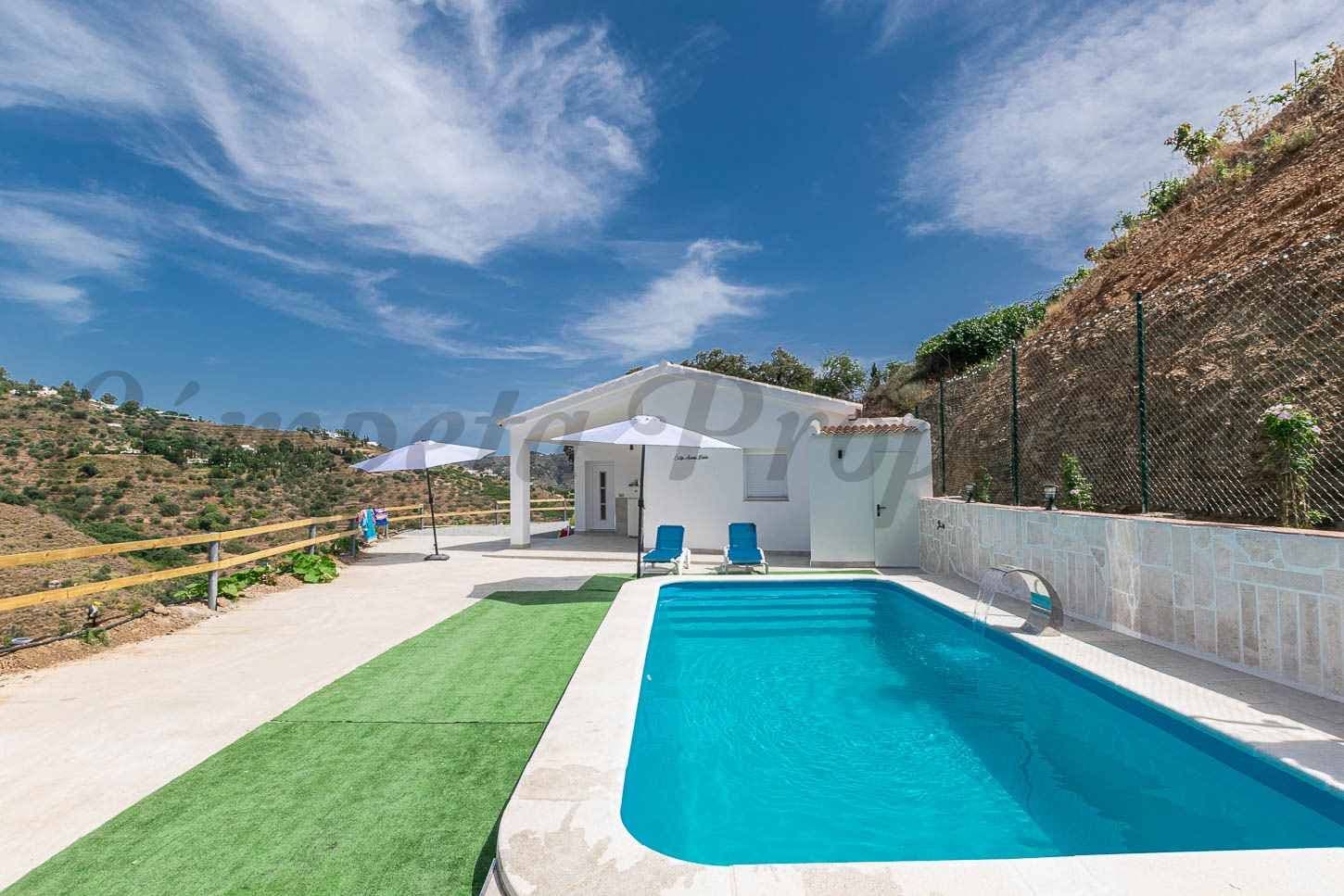 Maison de Campagne à Sayalonga · Sayalonga