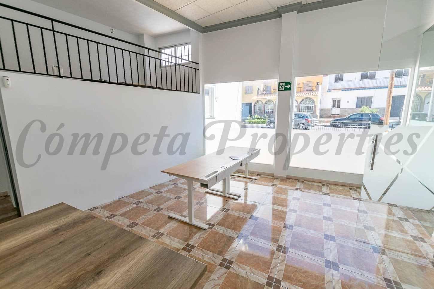 Local Commercial à Cómpeta · Cómpeta